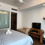 163 Super King Bed Studio Near Petronas Twin Tower Klcc Kl Convention Center
