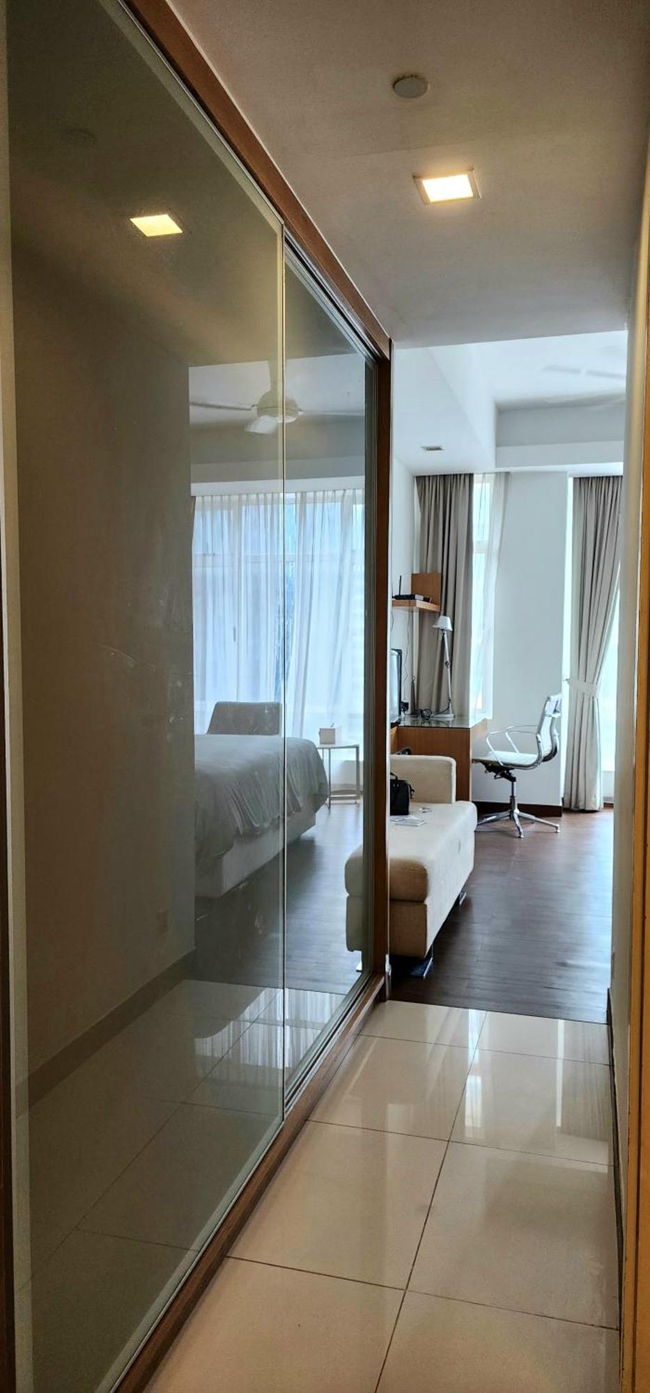 163 Super King Bed Near Petronas Twin Tower Klcc Kl Convention Center *