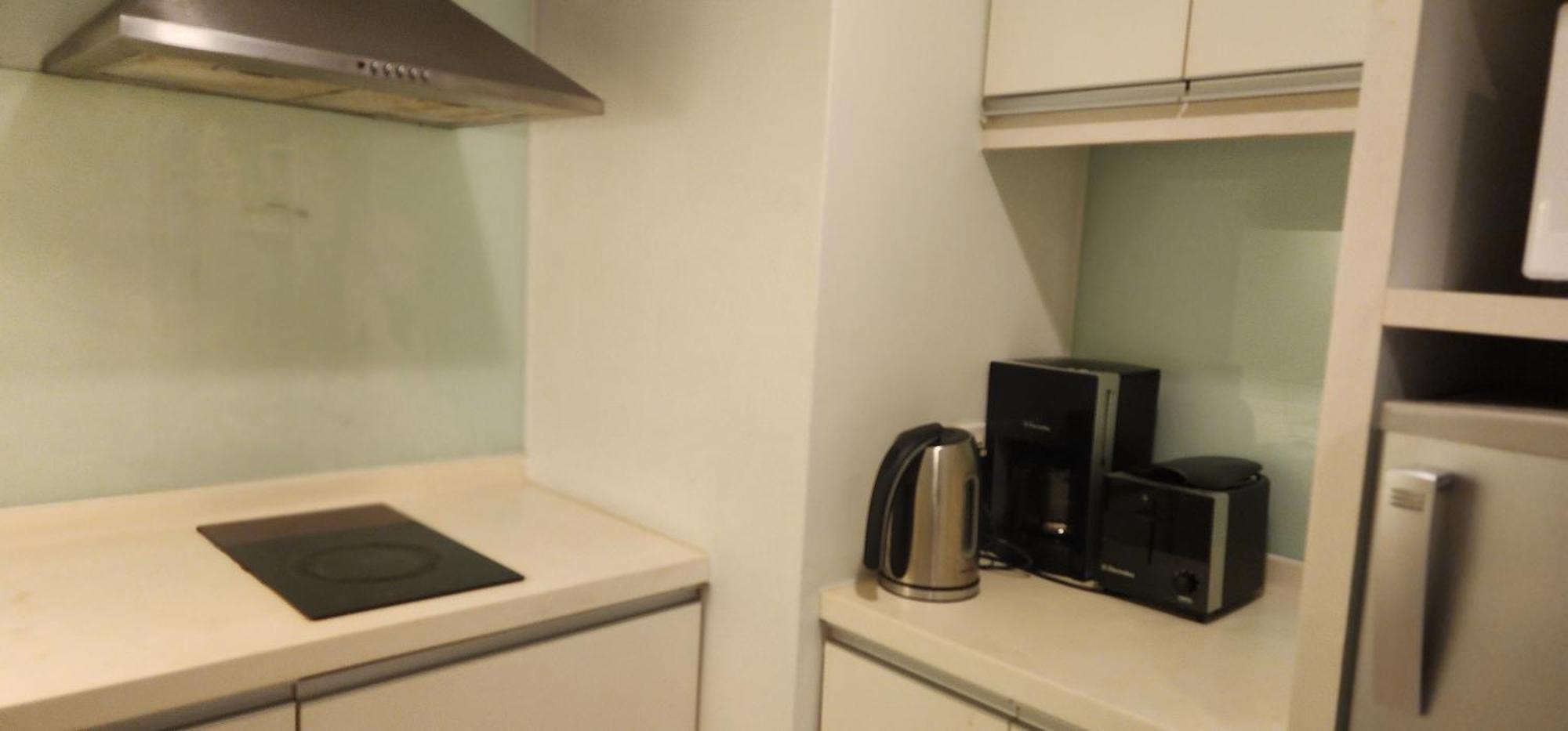 Pangsapuri 163 Super King Bed Near Petronas Twin Tower Klcc Kl Convention Center *